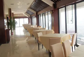 Weiyuan River International Hotel - Image 4