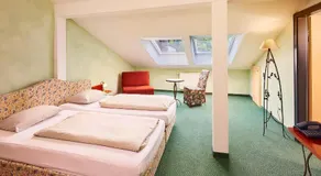 Landhotel Kistlerwirt - Image 2