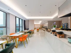 Vienna International Hotel Huizhou Digital Park Guangtai Road - Image 2