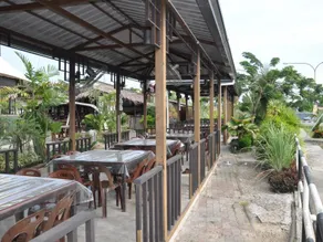 Salim Inn - Image 2