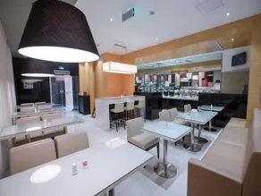 Hanting Hotel Shanghai Gucun Park Subway Station - Image 5