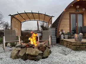 Dog Friendly Glamping Pods with Hot Tubs - Image 4