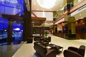 Siam Oriental Hotel - Image 2