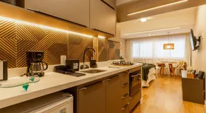 Studio Moderno e Aconchegante para Casal no Leme - Image 2