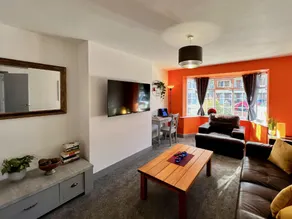 Curzon House One - Great for Contractors or Family Holidays - Image 3