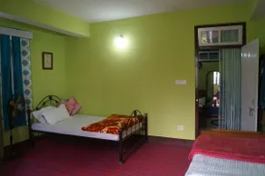 SEEMA HOME STAY - 4 ROOMED HOUSE - Image 4