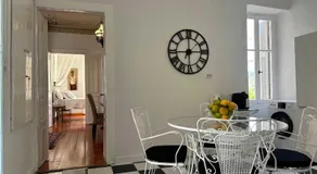 Poros Chic Seaside Neo-Classical Apartment with Terrace - Image 3