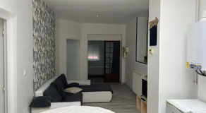 Appartement renove, RDC, proche commodites - Image 2