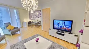Modern City 1BR w balcony&private parking - Image 2