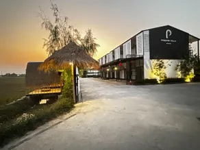 Penguin Villa Resort & Bistro - Image 3