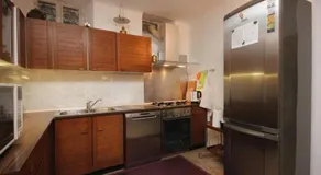 House Korta - Image 3