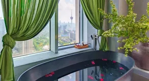 M Panda Tower Boutique Chengdu - Image 2