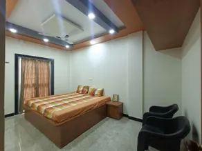 Swami Bhakt Nivas - Image 4