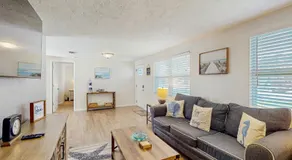 Pinellas Park Cottage - Image 2