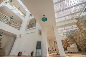 Lakeside Villas - Image 2