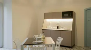 Viaggio Homes Appartamenti da 60 m2 con Jacuzzi Hammam Cucina Patio con Aperitivo di Benvenuto - Image 2