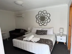 Karuah Motor Inn - Image 2