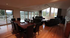 GREENLANDS GUEST HOUSE - Grande casa a due piani - Image 3