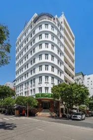 Harbor Sea View Hotel Danang - Image 3