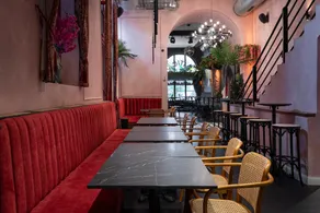 Hotel Mika Downtown - Image 3