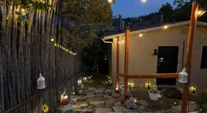 Cozy Studio at the Pecos Village - Image 4