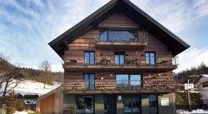 Bed & Breakfast Base Camp - Image 2