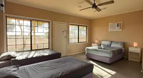 Cadney Park Accommodation - Image 2
