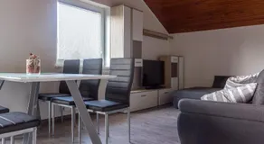 Hanzi Holiday Home - Image 2
