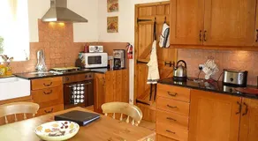 The Miners Cottage - Image 2