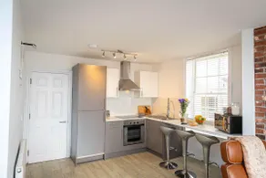 2BR Coastal Stay with Panoramic Sea View | Margate - Image 5