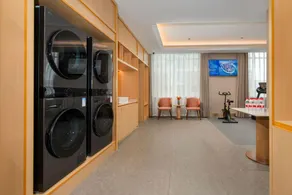 Vienna Hotel 5.0 Tianshui South Station Sheng Da Plaza Branch - Image 4