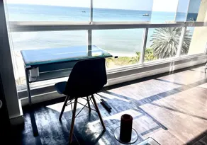 Seafrontapartment-sleeps4-pool-parking-garden - Image 5