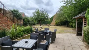 Unicorn Inn - Image 2