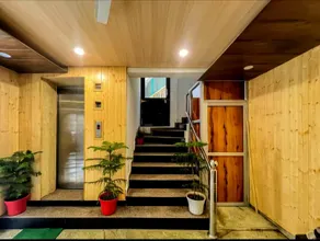Hotel Dalhousie Grand - Image 5