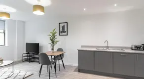 Host & Stay - 36 Waterside Place - Image 4