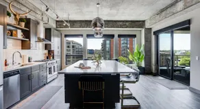 Sable 501 - Luxury Two Story Loft - Image 2