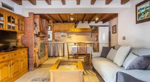 Apartamentos Rurales El Tio Pablo Picos de Europa Tresviso - Image 2