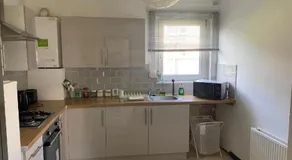 Edinburgh 2 bedroom ground floor apartment - Image 4
