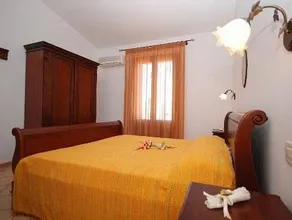 Aurora Castelluzzo - Image 5