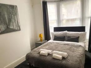 S Gravesend 1 Bed Flat 2 Min Walk STN-Town Centre - Image 5