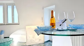 The Igloo Milano -Luxury Eclectic Suite - Jacuzzi - MilanoFlats - Image 4