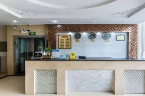 Jingcheng Hotel - Image 4