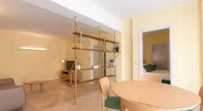 Metropolitan Suites - Image 5