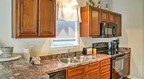 Gulf Stream Cottages 300 - Image 2