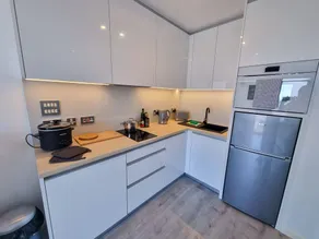 Top Floor Studio - The Hub Gibraltar - Self Catering - Image 4