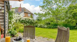 4 Bed in Bramfield oc-sfbri - Image 5