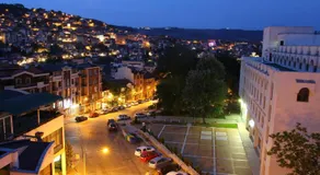 City Hotel - Image 5