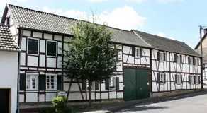 Sonnige Fachwerkwohnung - Image 5