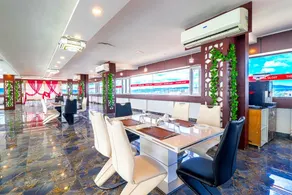 The Glory Hotel - Image 4