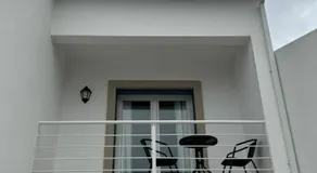 Sunny baleal guesthouse - Image 5